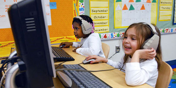 कम्‍प्‍यूटर से नहीं सुधरती है : स्‍कूली बच्‍चों की पढ़ाई